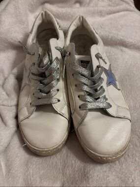 Vintage Havana White Sneakers with Silver Laces and Silver Star